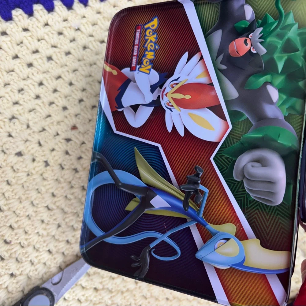 Pokemon Tin case featuring Pikachu & Charizard - case only